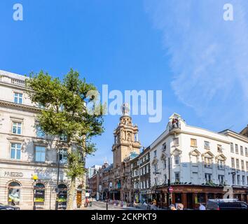 London Coliseum, ein großes Wrenaissance-Theater im Herzen des Theaterlandes in St. Martin's Lane, London WC2, Heimat des English National Ballet Stockfoto