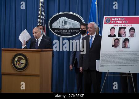 Washington, Usa. September 2020. Der amtierende US-Staatsanwalt für den Distrikt Columbia Michael R. Sherwin spricht über Anschuldigungen und Verhaftungen im Zusammenhang mit der an die chinesische Regierung gebundenen Computerangriffskampagne die Gruppe "APT 41" im Justizministerium in Washington, DC, am Mittwoch, 16. September 2020. Foto von Tasos Katopodis/UPI Credit: UPI/Alamy Live News Stockfoto