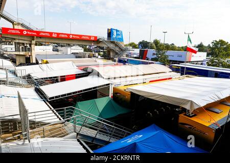 Le Mans, Frankreich. September 2020. Ambiente, Fahrerlager während der Abnahme der 2020 24 Stunden von Le Mans, 7. Lauf der 2019...20 FIA-Langstrecken-Weltmeisterschaft auf dem Circuit des 24 Heures du Mans, vom 16. Bis 20. September 2020 in Le Mans, Frankreich - Foto Fr. d. ric Le Floc...h / DPPI Quelle: Lm/DPPI/Frederic Le Floc H/Alamy Live News Credit: Gruppo Editoriale LiveMedia/Alamy Live News Stockfoto