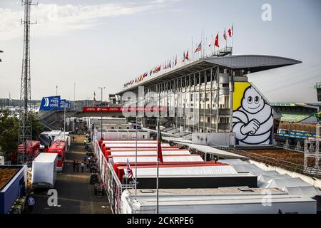 Le Mans, Frankreich. September 2020. Blick auf das Fahrerlager während der Abnahme der 2020 24 Stunden von Le Mans, 7. Lauf der 2019... Kredit: Gruppo Editoriale LiveMedia/Alamy Live Nachrichten Stockfoto