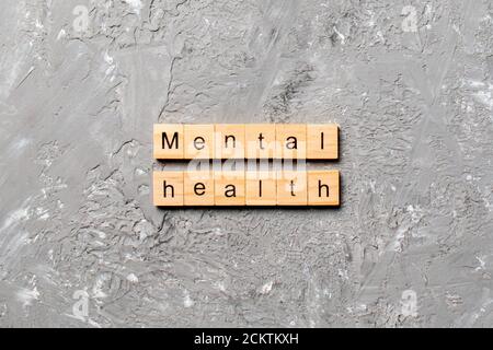 Psychische Gesundheit Wort auf Holz Block geschrieben. Psychische Gesundheit text auf Tisch, Konzept. Stockfoto