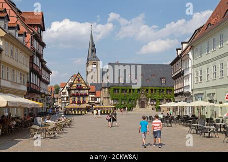 Marktplatz, St. Benediktii Kirche, Quedlinburg, UNESCO Weltkulturerbe, Sachsen Anhalt, Deutschland Stockfoto