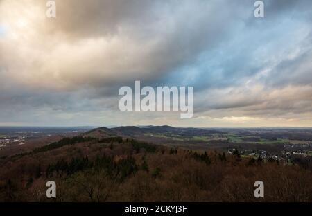 Dramatische Landschaften Deutschlands im Winter bei Bielefeld Stockfoto