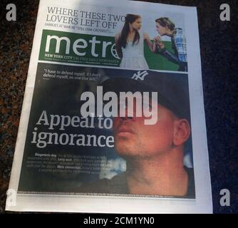 Die Titelseite der Metro New York City Zeitung vom 6. August 2013. Der Alex Rodriguez Doping-Skandal, New York City, USA Stockfoto