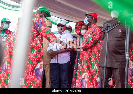 PDP Mega Rally für Edo State Governorship Wahl Godwin Obaseki Gewinnt die Gouverneurswahl des Edo-Bundesstaates Stockfoto