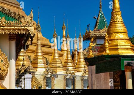 Kyaik Tan Lan oder Kyaikthanlan-Pagode in Mawlamyine oder Moulmein, Mon State, Myanmar Stockfoto