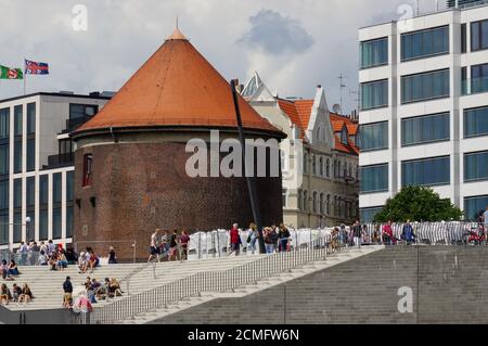 HAMBURG, DEUTSCHLAND - 18. JULI 2015: Luftaufnahme Elbe Landungsbrücken und der Hafen von hanseatic Stockfoto