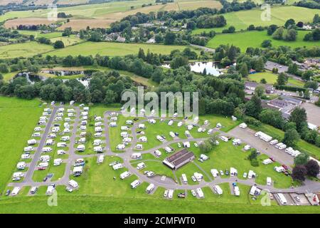 Luftdrohnenansicht von Moffat Camping und Caravanning Club Stockfoto