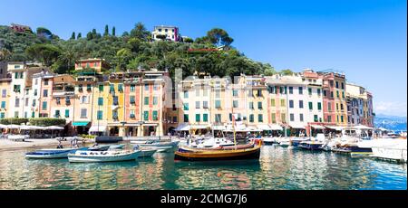 Portofino, Italien - Sommer 2016 - Ansicht vom Meer Stockfoto