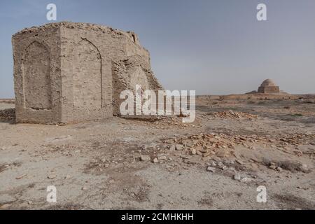 Mausoleum bleibt in Dehistan, Mashhad-e Misriyyan, Balkan-Region, Turkmenistan Stockfoto