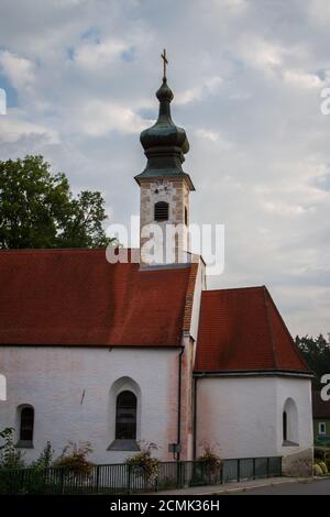 Heiligengeistkirche, historische öffentliche Krankenhauskirche in Weitra, Waldviertel, Österreich Stockfoto