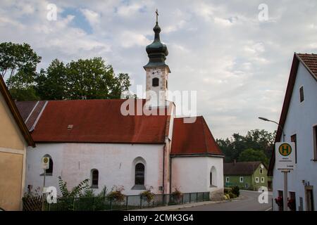 Heiligengeistkirche, historische öffentliche Krankenhauskirche in Weitra, Waldviertel, Österreich Stockfoto