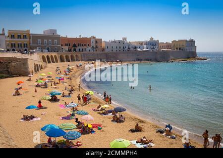 GALLIPOLI, ITALIEN - 28. August 2017: turismus während der Sommersaison Stockfoto