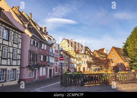 Colmar Frankreich, bunten Fachwerk Haus Skyline der Stadt. Stockfoto