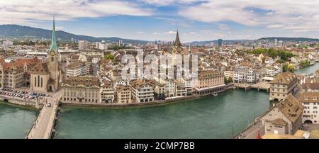 Zürich Schweiz, Luftaufnahme Panorama City Skyline von Grossmünster Stockfoto