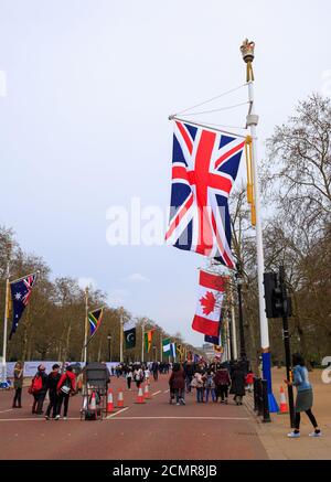 The Mall, London, Großbritannien, April 2018. Die Mall ist Gastgeber der Commonwealth Regierungschefs Sitzung am 16. April 2018, und es ist mit der gesäumten 53 Co Stockfoto