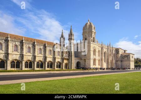 Lissabon Portugal City Skyline am Kloster Jeronimos Stockfoto