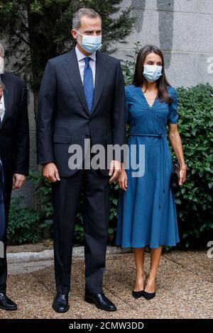 Madrid, Spanien. September 2020. **KEIN SPANIEN** Königin Letizia und König Felipe nehmen an der Ausstellungseröffnung der Delibes-Ausstellung in der Nationalbibliothek in Madrid, Spanien, Teil. September 2020. Quelle: Jimmy Olsen/Media Punch/Alamy Live News Stockfoto