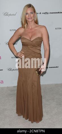 Natasha Henstridge nimmt an der 17. Jährlichen Elton John AIDS Foundation Oscar Party im Pacific Design Center am 22. Februar 2009 in West Hollywood, CA Teil Stockfoto
