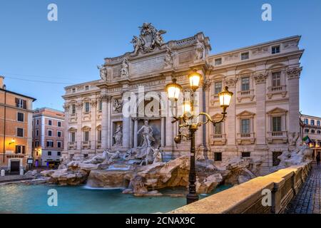 Trevibrunnen und Palazzo Poli, Rom, Latium, Italien Stockfoto