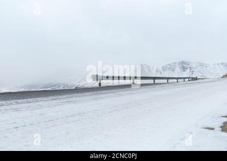 Autobahn im Winter Stockfoto