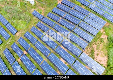 Solarstrom am Hang Stockfoto