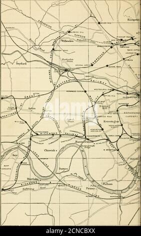 . Eine illustrierte und beschreibende Führer zu den großen Eisenbahnen von England und ihre Verbindungen mit dem Kontinent. Er von Chantrey. Beachten Sie auch das dem Herzog von Wellington im alten Hof errichtete Denkmal sowie die schönen Schnitzereien im Chor von Grinling Gibbons. Der Architekt der Kirche liegt in seiner Krypta begraben, aber weit mehr als sein bescheidener Grabstein sind die Sarkophage mit Theremains von zwei Englands großen Kämpfern – Nelson und Wellington. Im Laufe seines Aufstiegs zur Goldenen Galerie wird der Besucher in der Lage sein, sich ein Bild vom mar zu machen Stockfoto