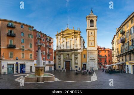 Sainte-Reparate Kathedrale am Rossetti Platz in der Altstadt (Vieux-Nice), Nizza, Alpes Maritimes, Provence-Cote d'Azur, Französische Riviera, Frankreich, Europa Stockfoto