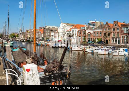 Hafen im Bezirk Delfshaven, Rotterdam, Südholland, Niederlande, Europa Stockfoto