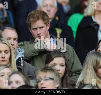 Prinz Harry England Gegen. Irland RBS Six Nations Rugby in Twickenham, London, Großbritannien - 17 Mär 2012 BILDNACHWEIS : © MARK PAIN / ALAMY STOCK PHOTO Stockfoto