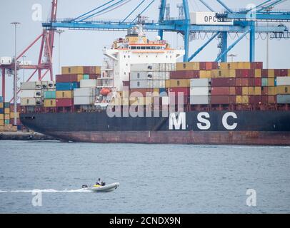 MSC Containerschiff im Hafen von Las Palmas auf Gran Canaria. Stockfoto