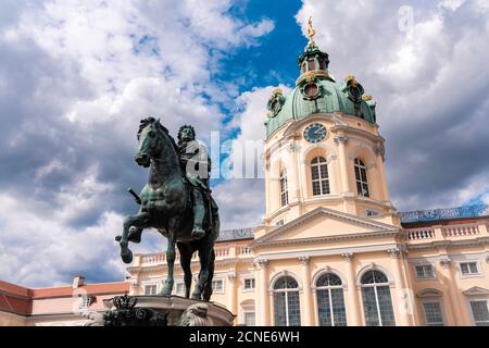 Schloss Charlottenburg im Sommer, Berlin, Deutschland, Europa Stockfoto