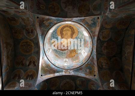 Christus Pantocrator. Fresken von Dionisius in der Geburtskathedrale der Jungfrau Maria im Ferapontov Kloster, Russland Stockfoto