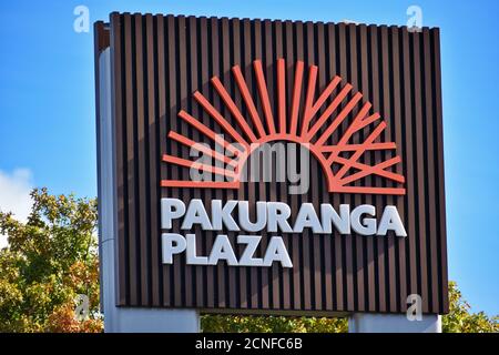 AUCKLAND, NEUSEELAND - 09. Apr 2019: Auckland / Neuseeland - 9. April 2019: Pakuranga Plaza Shopping Centre Stockfoto