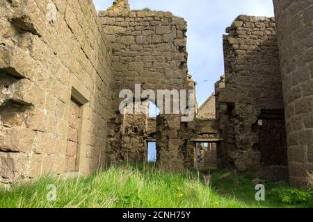 Detail von Slains Castle in Cruden Bay, Aberdeenshire, Schottland, UK Stockfoto