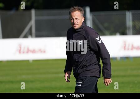 Odense, Dänemark. September 2020. Odense Boldklub Manager Jakob Michelsen während einer Trainingseinheit auf dem Odense Boldklub Trainingsgelände Aadalen in Odense gesehen. (Foto Kredit: Gonzales Foto/Alamy Live News Stockfoto