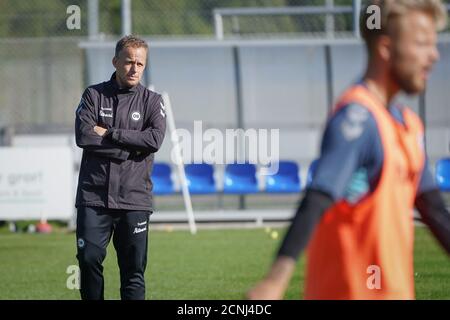 Odense, Dänemark. September 2020. Odense Boldklub Manager Jakob Michelsen während einer Trainingseinheit auf dem Odense Boldklub Trainingsgelände Aadalen in Odense gesehen. (Foto Kredit: Gonzales Foto/Alamy Live News Stockfoto