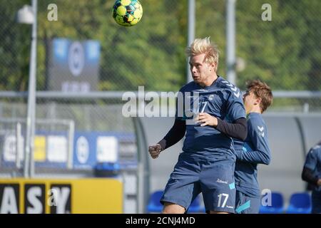 Odense, Dänemark. September 2020. Sveinn Aron Gudjohnsen (17) von Odense Boldklub während einer Trainingseinheit auf Odense Boldklubs Trainingsgelände Aadalen in Odense gesehen. (Foto Kredit: Gonzales Foto/Alamy Live News Stockfoto