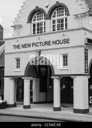 Schwarzweißbild des neuen Bilderhauses, Kino, St Andrews, Fife, Schottland, Großbritannien, GB. Stockfoto