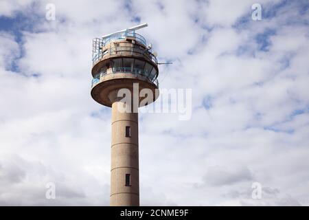 Calshot Tower Lookout-Station, die vom National Coastwatch Institute (NCI) betrieben wird. Stockfoto