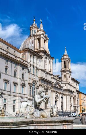 Fontana del Moro oder Moorbrunnen, Piazza Navona, Rom, Latium, Italien Stockfoto