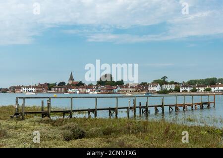 Blick auf das malerische Dorf Bosham über das Meer, West Sussex, Großbritannien Stockfoto