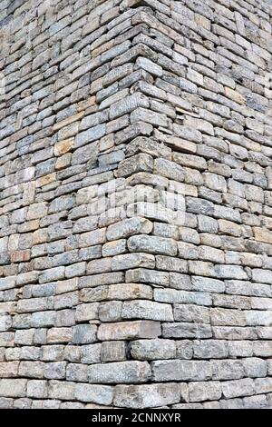 Nahaufnahme der Steinmauer für Bauunternehmen und Designer. Stein Hintergründe Strukturmuster abstraktes Bild. Nahtlos gekachelte Steinwand Stockfoto