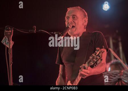 Bologna, Italien. September 2020. Giorgio Canali, ein eindringlicher und tiefgründiger Singer-Songwriter, ein absoluter Bezugspunkt für die italienische Independent-Musik, brachte auf der Bühne von TMB eine Rock-Show, die sowohl intim als auch intensiv ist. (Foto: Carlo Vergani/Pacific Press/Sipa USA) Quelle: SIPA USA/Alamy Live News Stockfoto