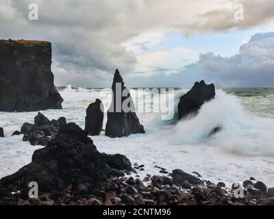 Wellen, Surfen, Zinnen, Meer, Küste Stockfoto