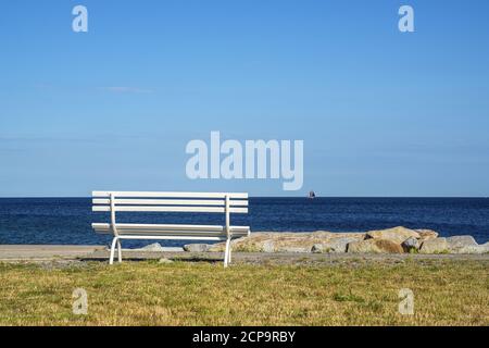 Promenade an der Ostsee in Sassnitz, Rügen, Ostseeküste, Mecklenburg-Vorpommern, Norddeutschland, Deutschland, Europa Stockfoto