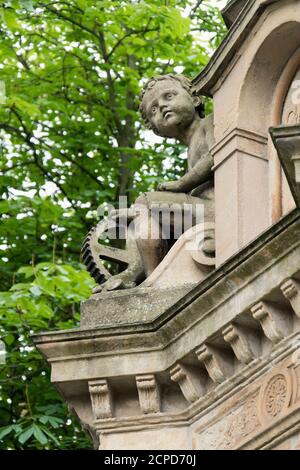 Duisburg, historische Altstadt, Burgplatz, Mercatorbrunnen, Detail (Kind) Stockfoto