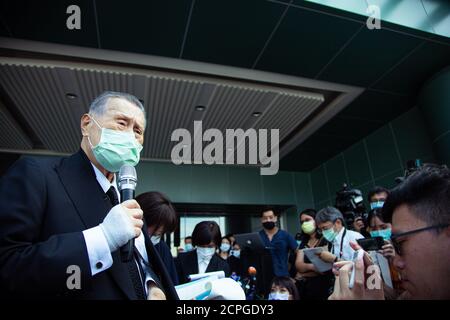 Taipeh, Taiwan. September 2020. Der ehemalige japanische Premierminister Yoshiro Mori spricht während der Pressekonferenz mit einer Gesichtsmaske.der ehemalige japanische Premierminister Yoshiro Mori beantwortet Fragen von Journalisten am Flughafen Taipei Songshan, bevor er Taiwan verlässt. Kredit: SOPA Images Limited/Alamy Live Nachrichten Stockfoto