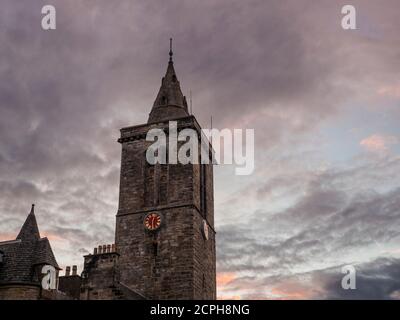 Nachtstunden St Salvators Chapel Spire, St Salvators Chapel, University of St Andrews, St Andrews, Fife, Schottland, Großbritannien, GB. Stockfoto