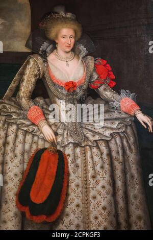 Porträt der Anne von Dänemark von Marcus Gheeraerts der Jüngere datiert 1611 Stockfoto